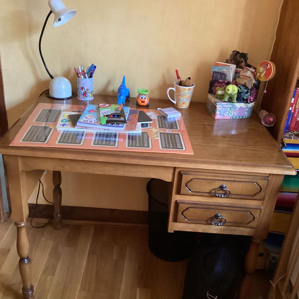 Chambre en ch&ecirc;ne clair Meubles
