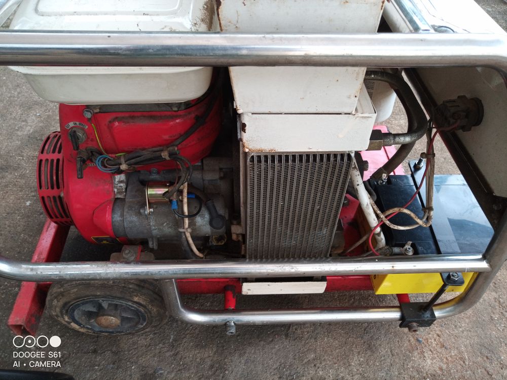 groupe hydraulique et coupe cables Bricolage