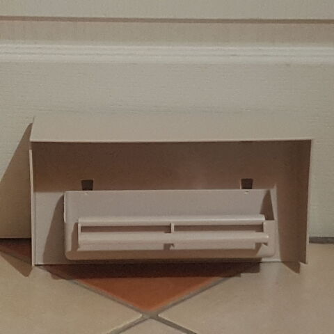 Lot de 9 mangeoires anti projections pour oiseaux 135 45230 La bussi�re