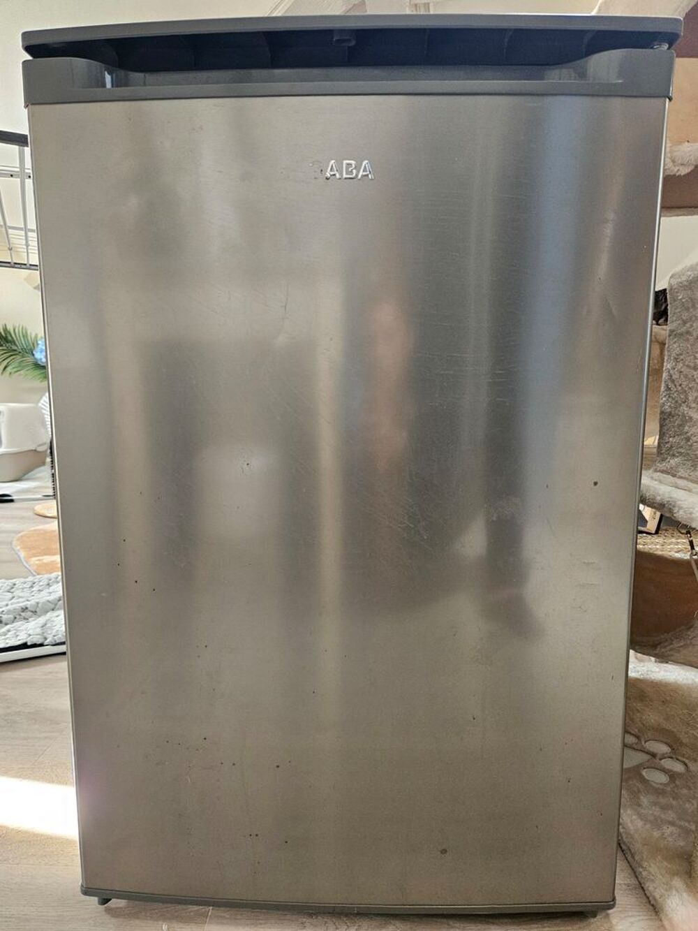 R&eacute;frig&eacute;rateur freezer tr&egrave;s bon &eacute;tat SABA Electrom�nager