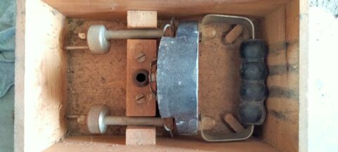 Contr�leur de charge pour batterie 25 Niort (79)