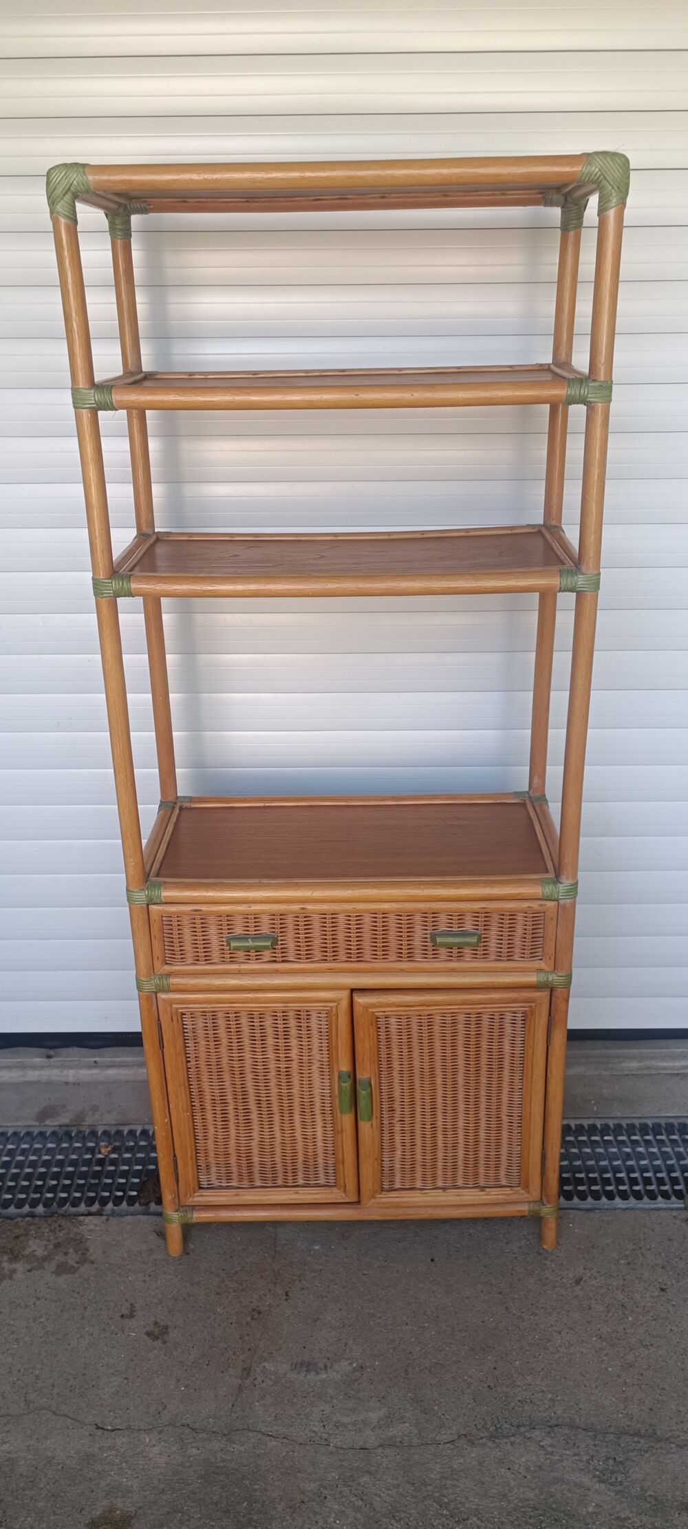 Meuble en ROTIN Meubles
