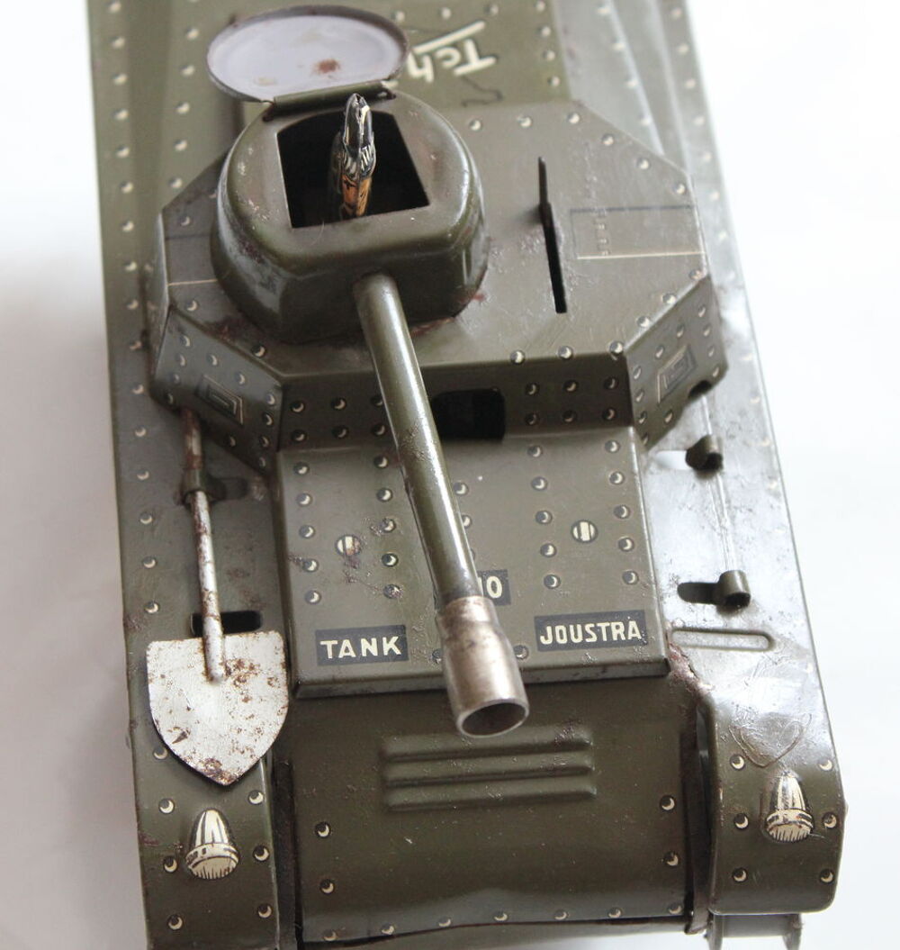 Tank jouet t&ocirc;le &agrave; clef JOUSTRA Tchad n&deg;10 vers 1960 Jeux / jouets