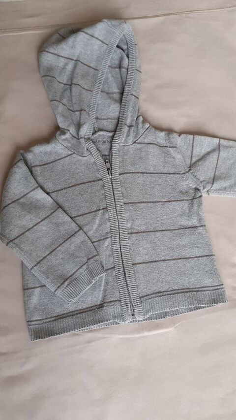 Veste � capuche gar�on 6 mois 2 Grisolles (82)