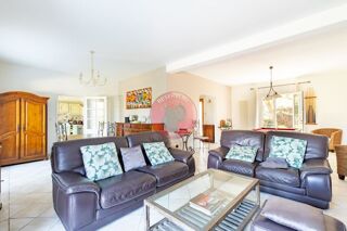  Maison à vendre 6 pièces 200 m²