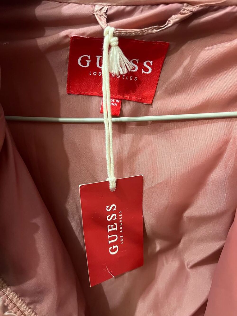 Doudoune GUESS Vêtements