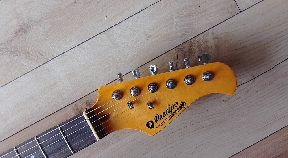 Prodipe ST83 vintage white Instruments de musique