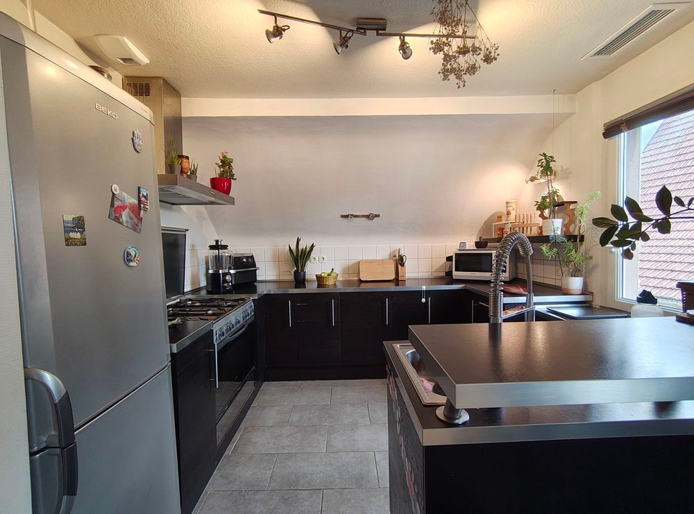 Vente Appartement Appartement T3 climatisé, avec cour, cave et garage ? Centre Lingolsheim