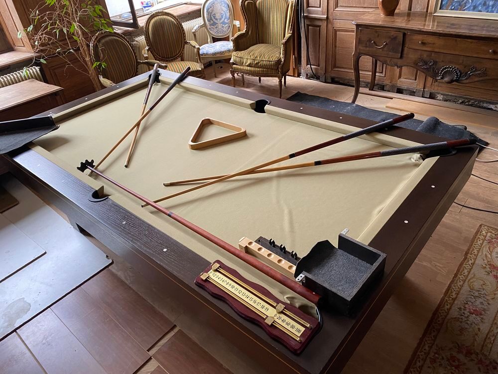 Billard table en ch&ecirc;ne massif Jeux / jouets