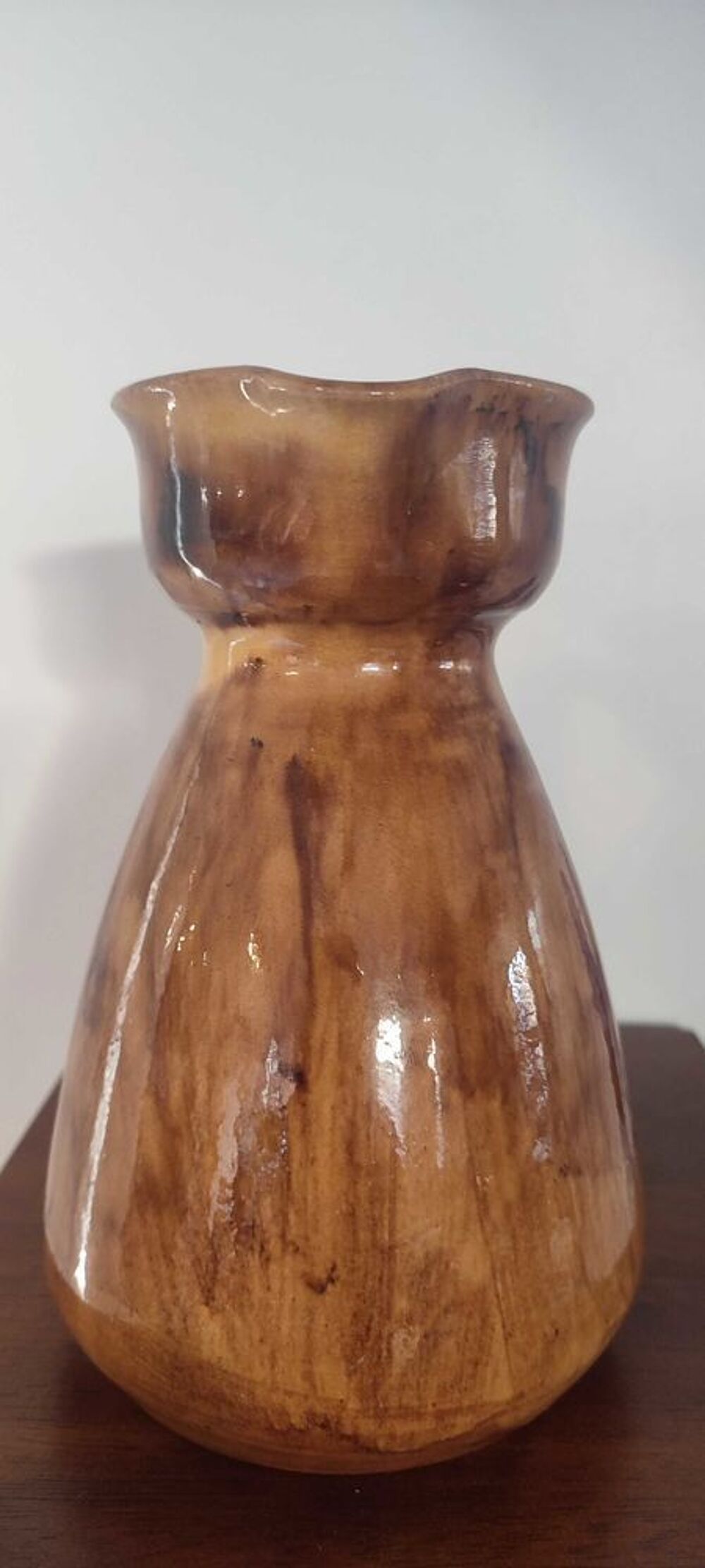 Pichet ancien c&eacute;ramique rustique . Ann&eacute;es 50/70 