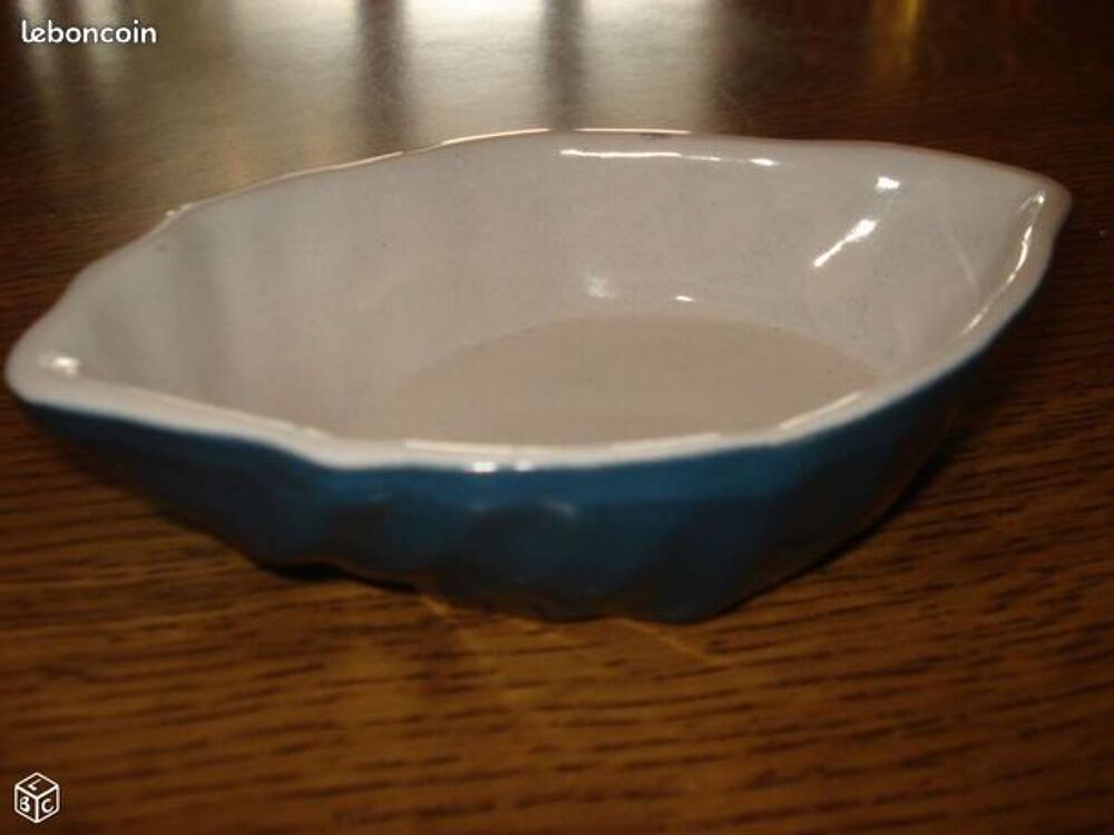 4 petits raviers en gr&egrave;s bleu et blanc
Cuisine