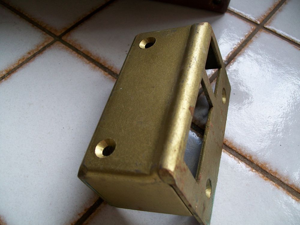 serrure Bricard Bricolage