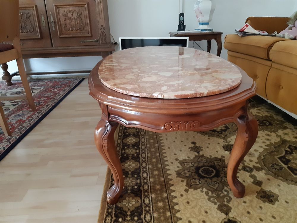 TABLE BASSE OVALE EN MERISIER ET MARBRE STYLE LOUIS XV Meubles