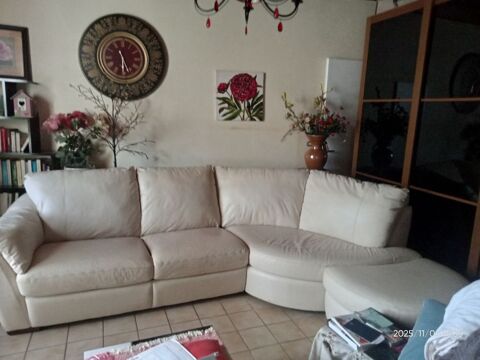 !
Cause d�part tr�s beau canap� cuir blanc . 600 Soturac (46)
