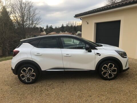 Renault Captur mild hybrid 140 Techno 2023 occasion Lalinde 24150