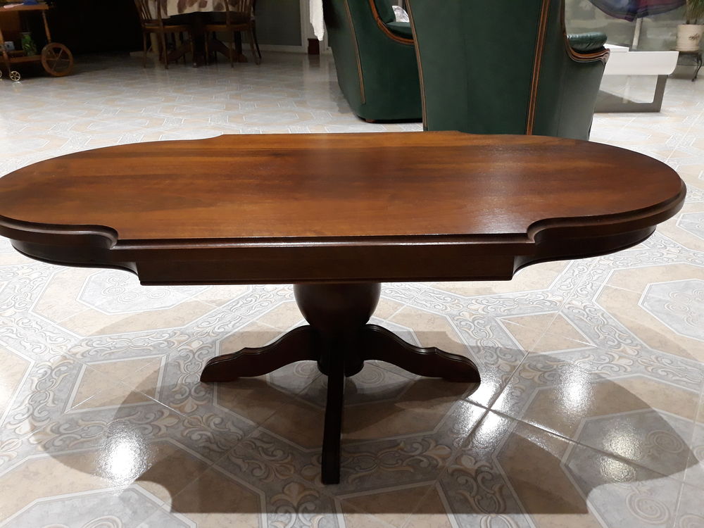 table salon en noyer massif excellant etat Meubles