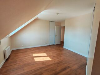  Appartement � louer 4 pi�ces 94 m�