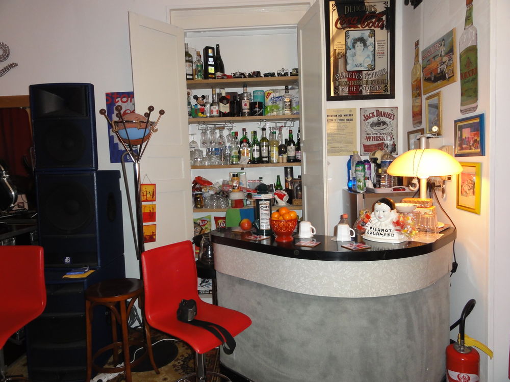 RECHERCHE TOUS MUSICIENS dans l' Yonne . Instruments de musique
