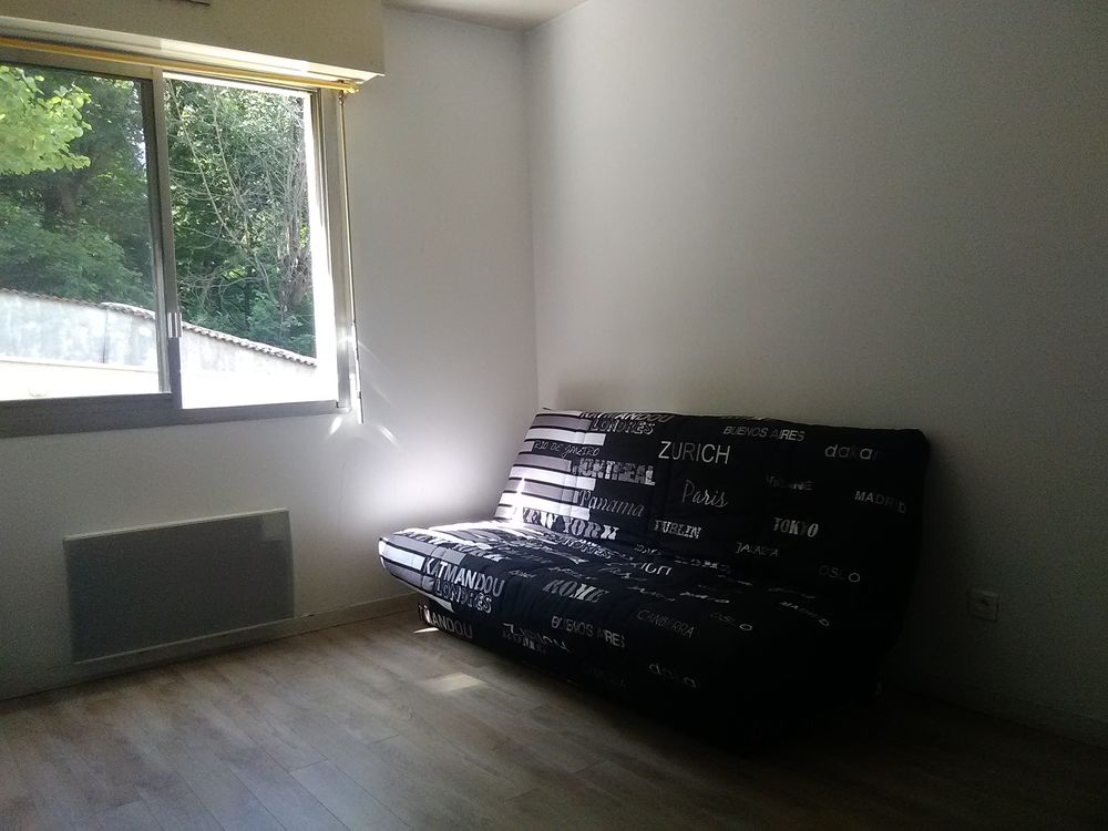 Location Appartement Studio meublé dans résidence de standing Caluire-et-cuire