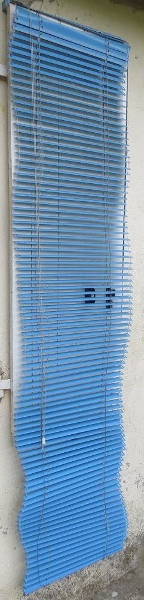 Stores v�nitiens 10 Vidai (61)