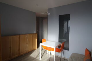  Appartement à louer 1 pièce 23 m²