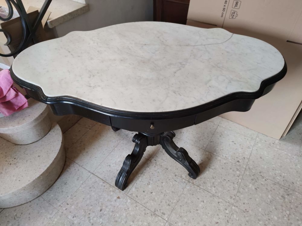 Table louis philippe Meubles