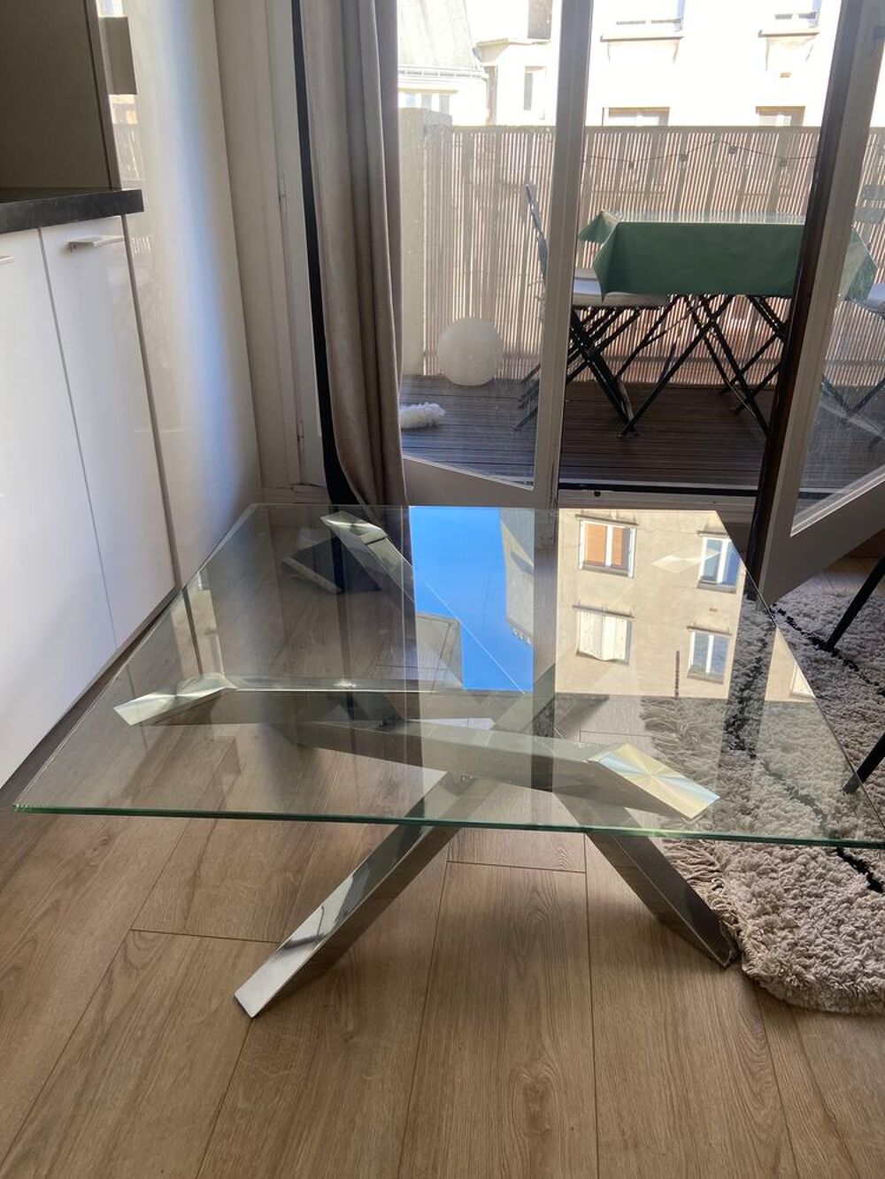 Table basse verre tremp&eacute; et acier Meubles