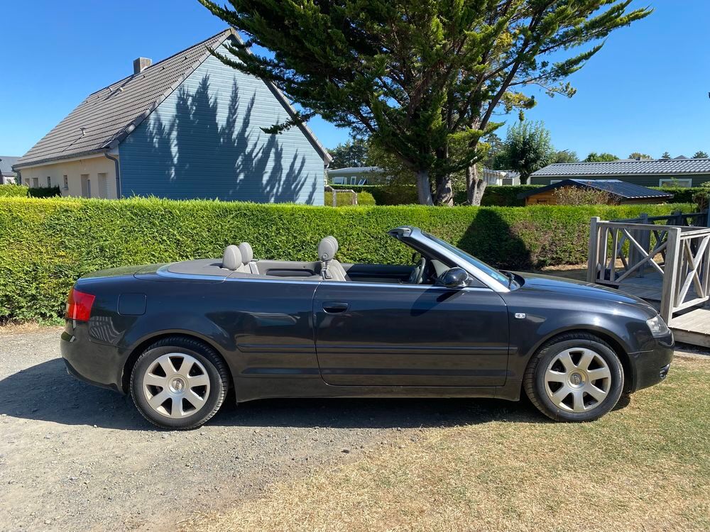A4 Cabriolet 1.8T 163 Attraction 2005 occasion 50800 Villedieu-les-Po&ecirc;les