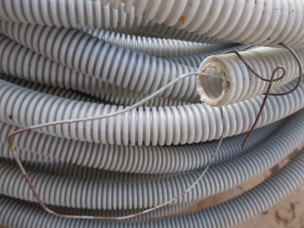 50 m&egrave;tres gaine &eacute;lectrique avec aiguille (ICTA 3422)
Bricolage