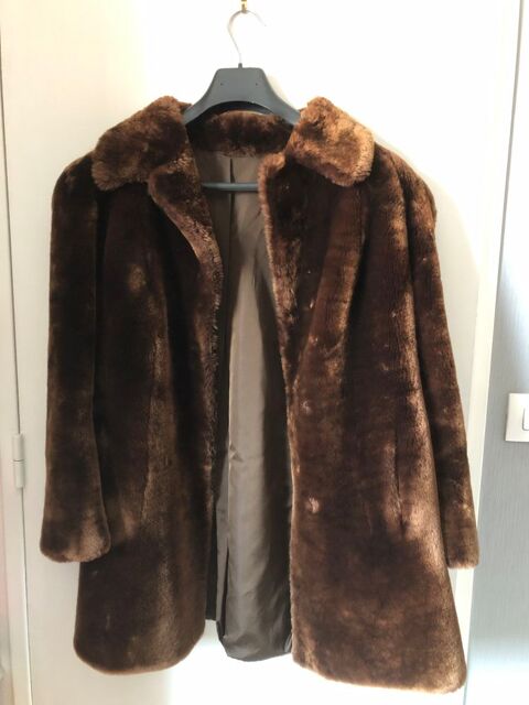 VESTE MOUTON DOR� 100 M�rignac (33)
