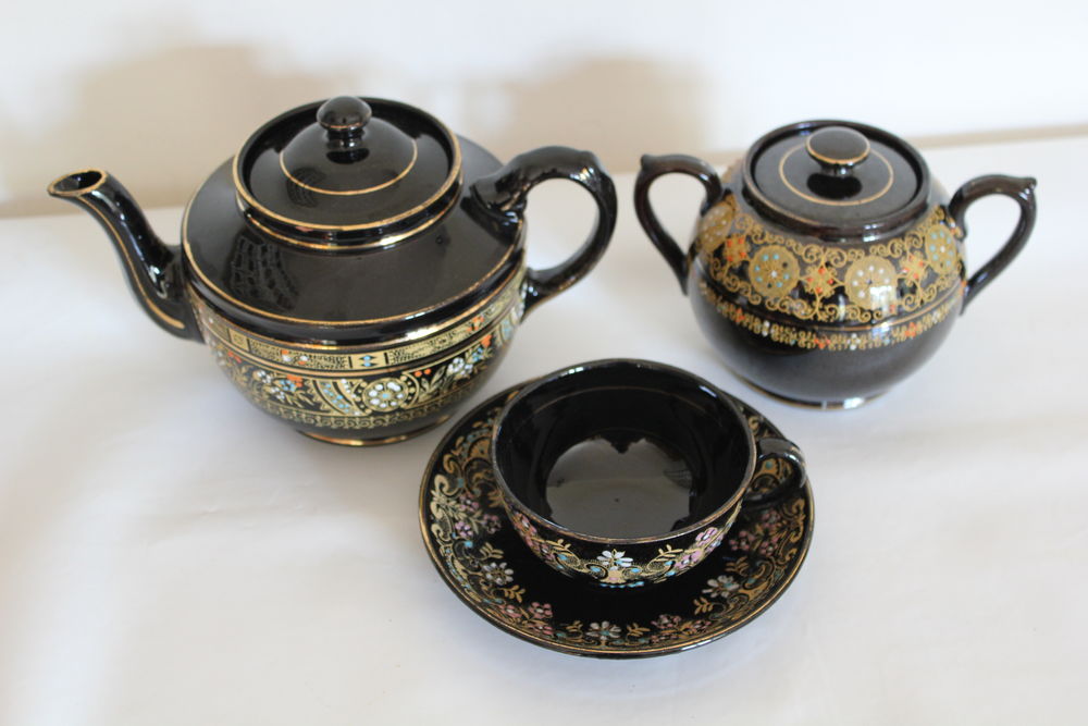 TEA SET GIBSON &amp; SONS BURSLEM ENGLAND 1897 VICTORIA Cuisine