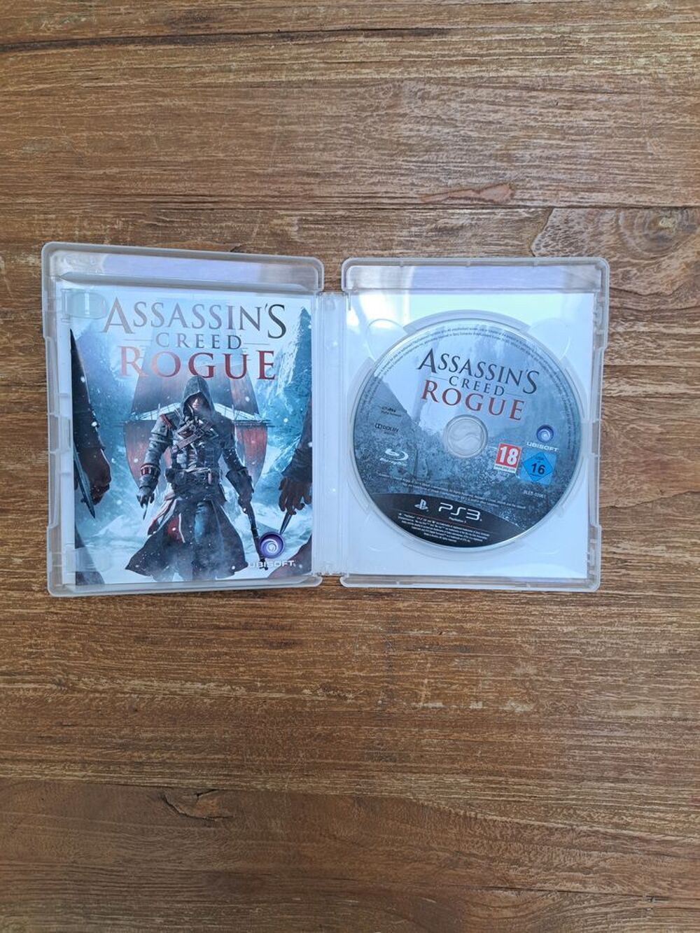 Jeu vid&eacute;o Assassin's creed Rogue complet pour PS3 Consoles et jeux vidéos