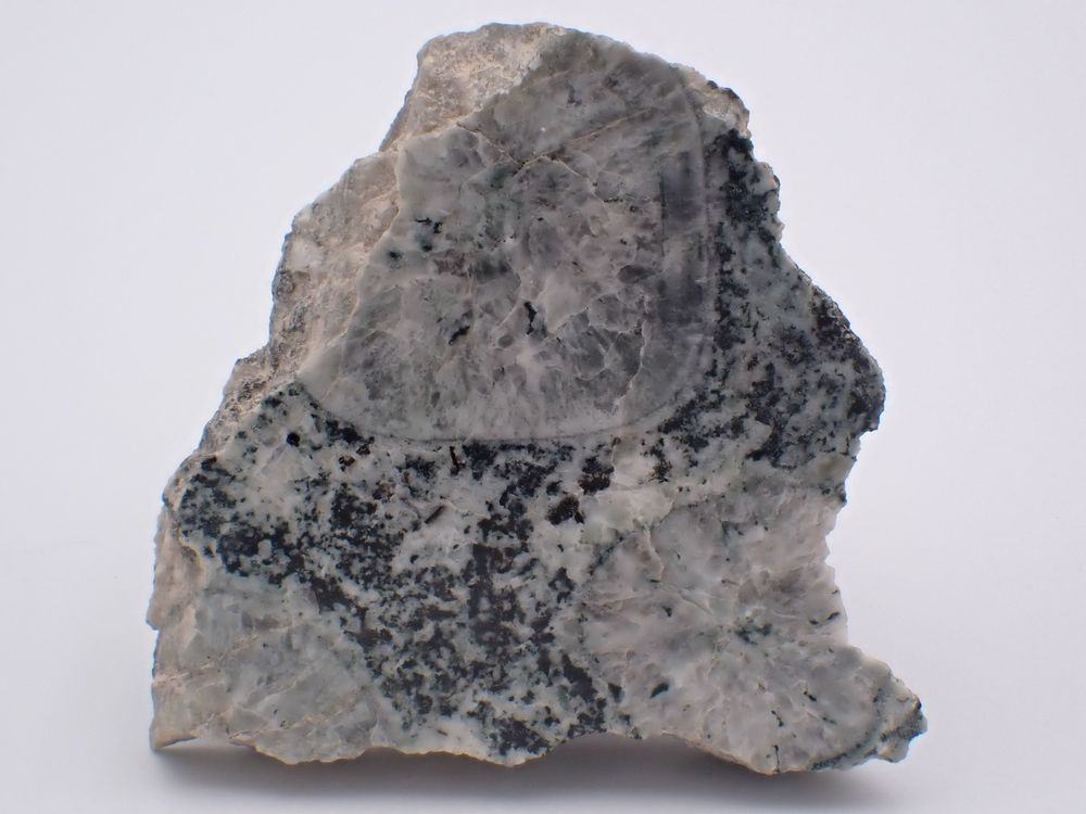 Diorite orbiculaire (Corsite Napol&eacute;onite) Sainte-Lucie-de-Ta 