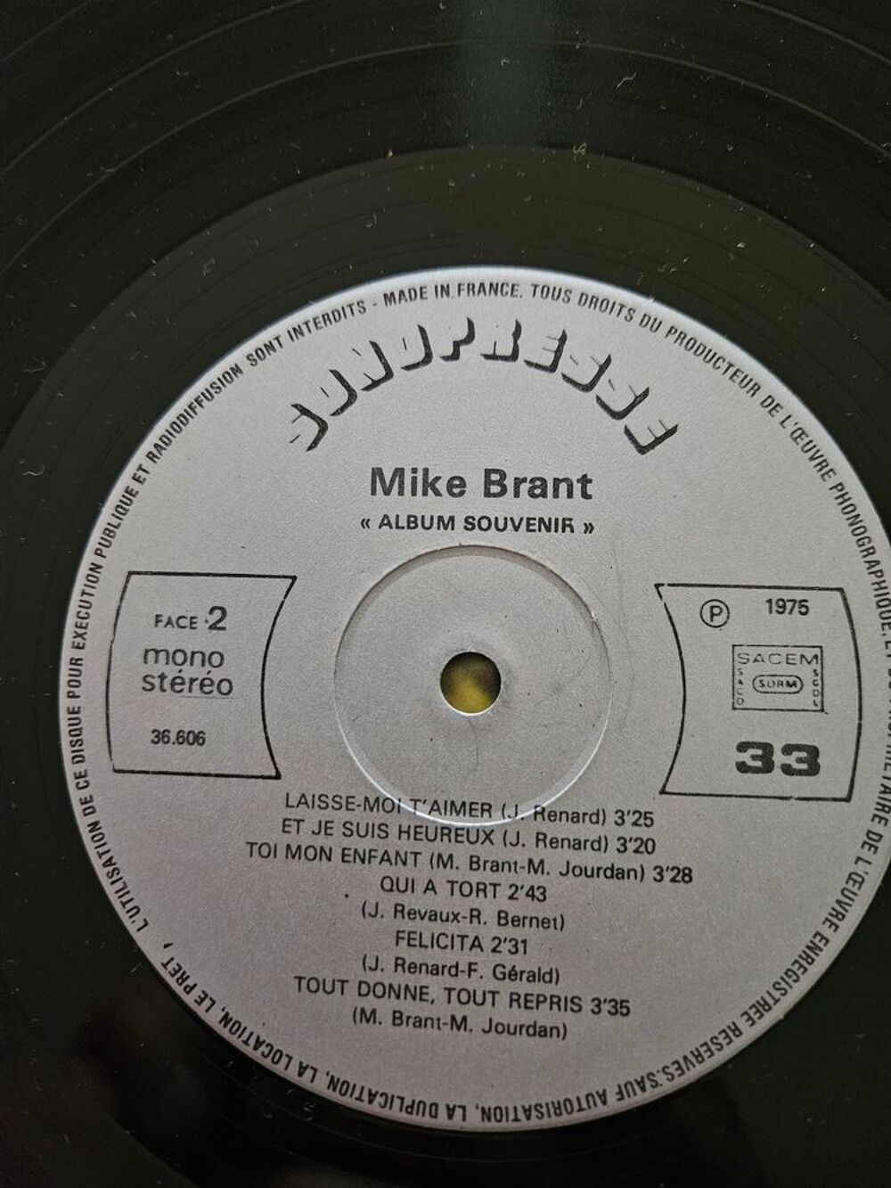 2 vinyles Mike Brant ? Album Souvenir 1975 CD et vinyles
