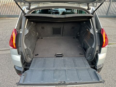 Peugeot 3008 1.6 e-HDI 115ch Bussines