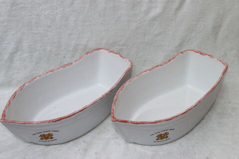 Plats c�ramiques en forme de bateau 10 Montigny-Lencoup (77)