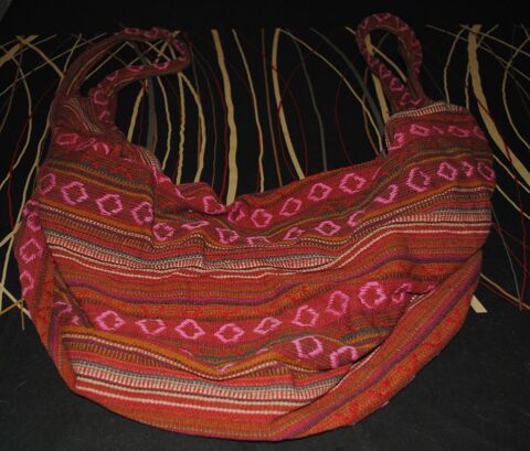 SAC A MAIN ? BABA COOL 10 Saint-Pierre-de-B�uf (42)