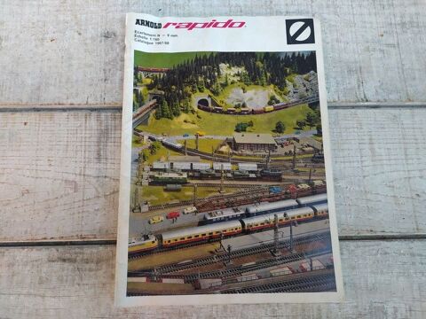 Catalogue Trains Arnold Rapido 1967-1968 / Jouet locomotive  25 Loches (37)
