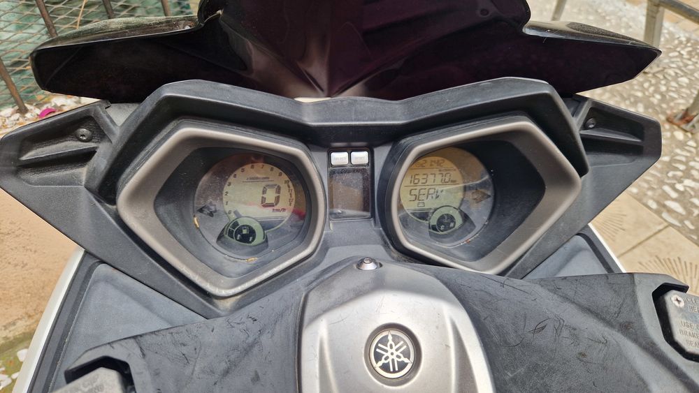 YAMAHA 2014 occasion 06500 Menton