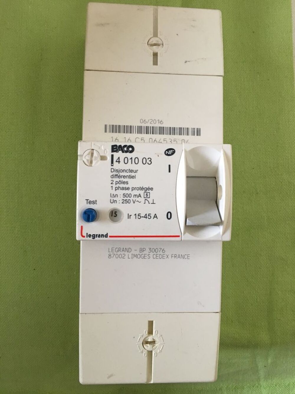 disjoncteur diff&eacute;rentiel 15-45A S Bricolage