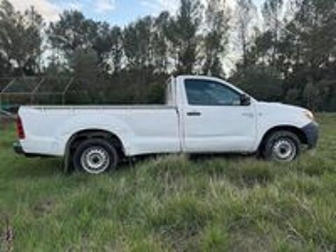 Hilux 2 Roues Motrices Pick-up 2.5L D4D 2WD King cab 120ch 2008 occasion 83830 Bargemon