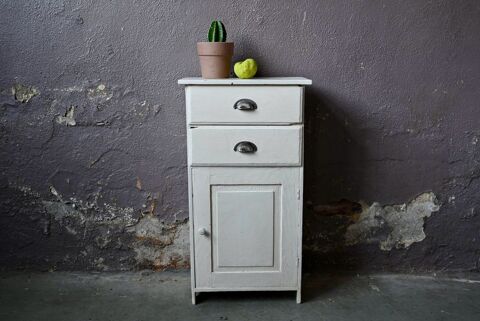 Chevet table de nuit ou mini commode vintage ann�es quarante 320 Wintzenheim (68)