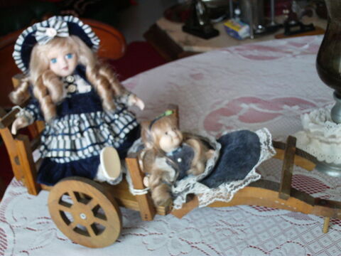  Sur charrette Jolies poupées anciennes N°281 10 Beaune (21)
