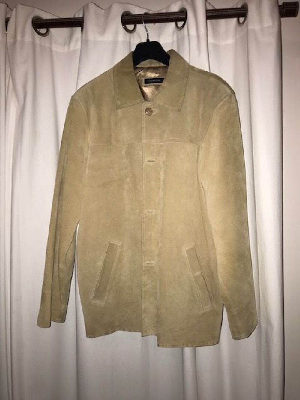 Veste en peau couleur beige taille 54 Vêtements