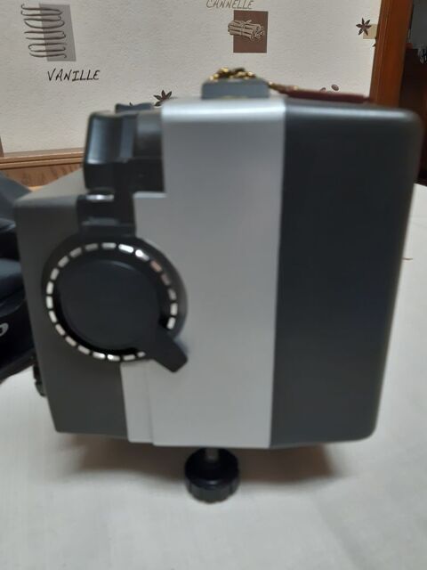Projecteur Vido Super 8 - SANKYO Dualux 2000h 40 Bischwiller (67)