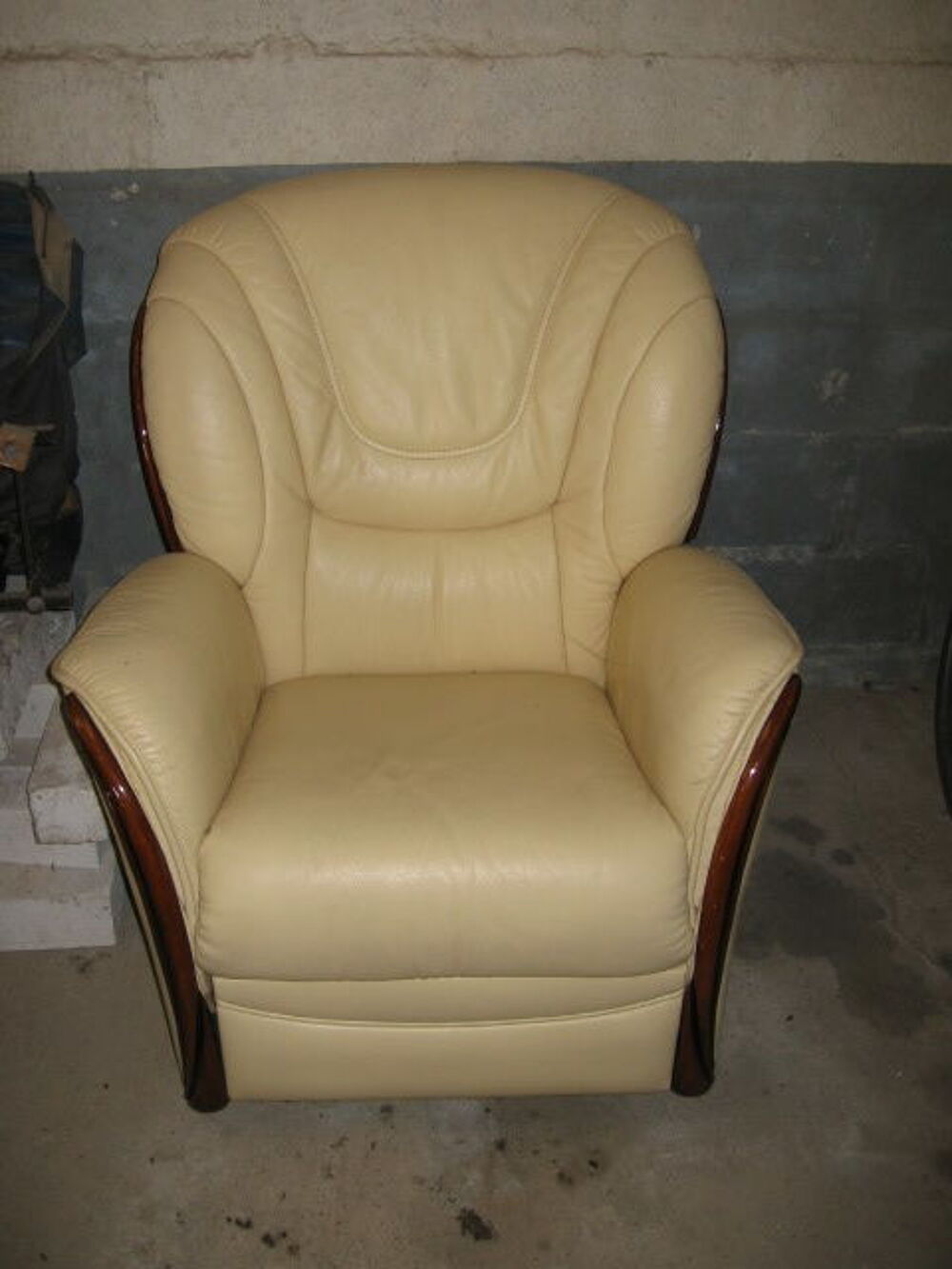 fauteuil cuir Meubles