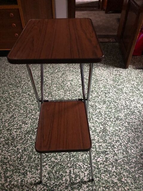 TABLE POUR PROJECTEUR 0 Trith-Saint-Léger (59)