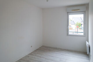  Appartement à louer 4 pièces 73 m²