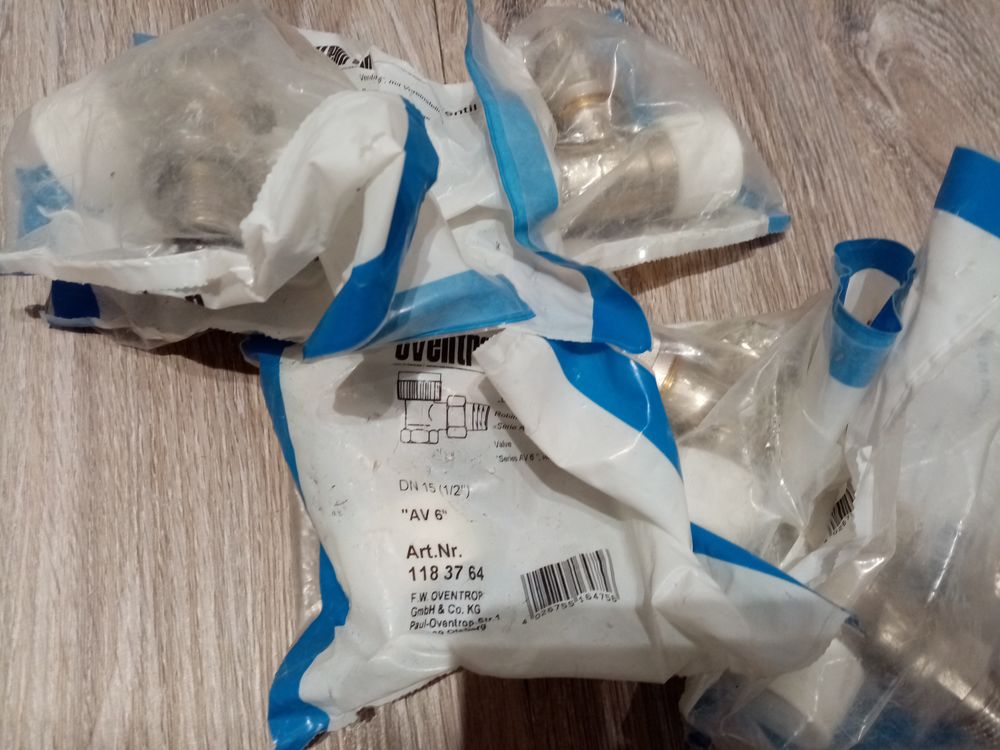 Robinets thermostatiques chauffage Bricolage