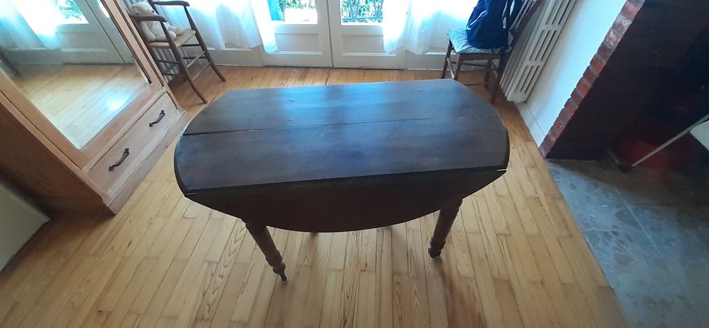 TABLE DE SALLE &Agrave; MANGER Meubles